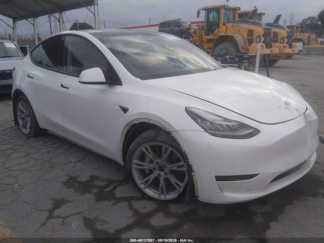 2021 Tesla Model Y Long Range Dual Motor All-Wheel Drive