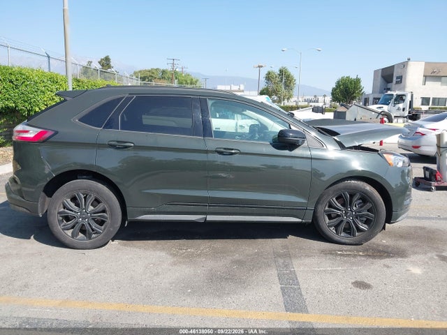 2022 FORD EDGE SE 12