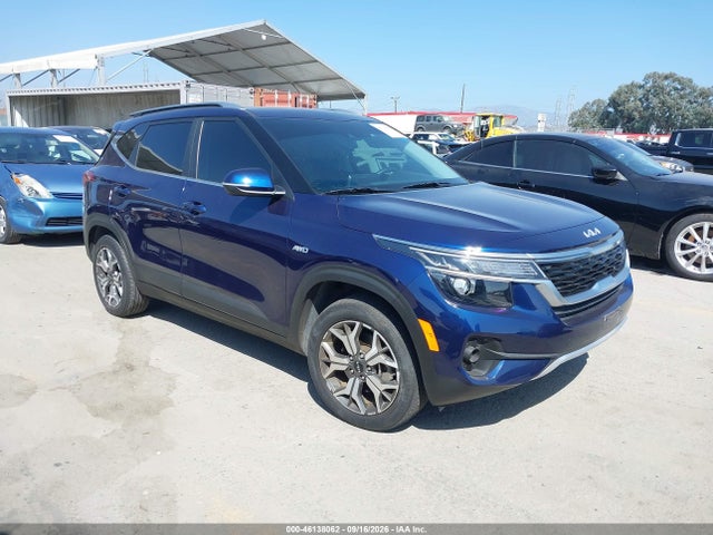 2023 KIA SELTOS EX