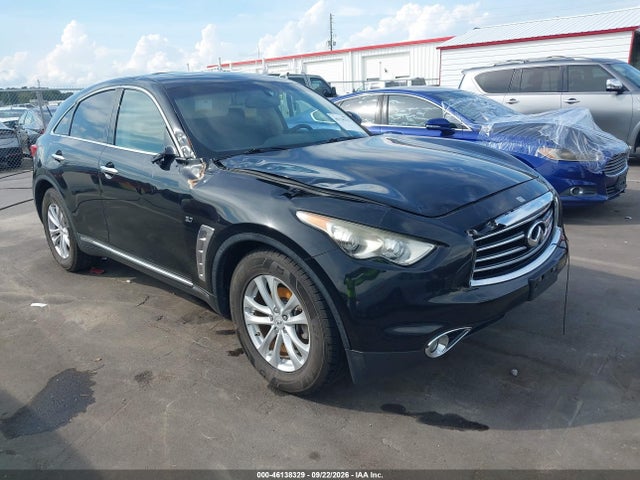 2016 INFINITI QX70