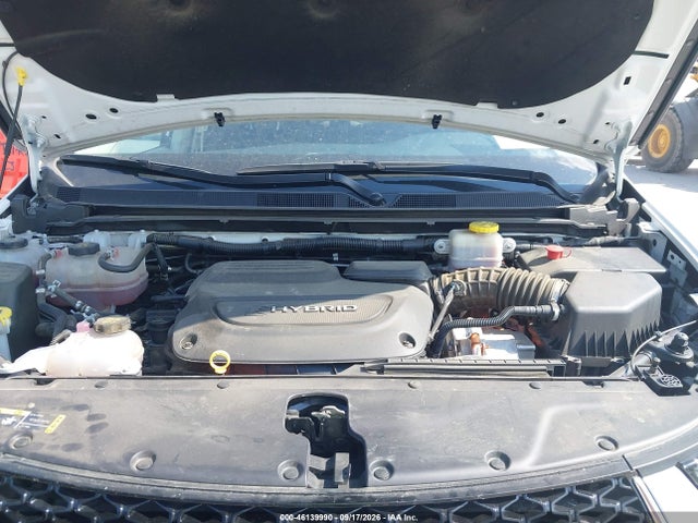 2024 CHRYSLER PACIFICA HYBRID SELECT 10