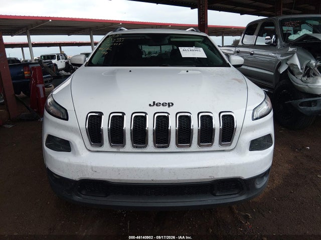 2017 JEEP CHEROKEE LATITUDE FWD 12