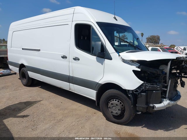 2025 Mercedes-Benz Sprinter 3500 High Roof 4-CYL Diesel HO