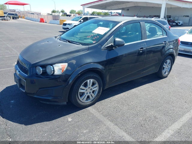 2013 Chevrolet SONIC LT AUTO — фото 2