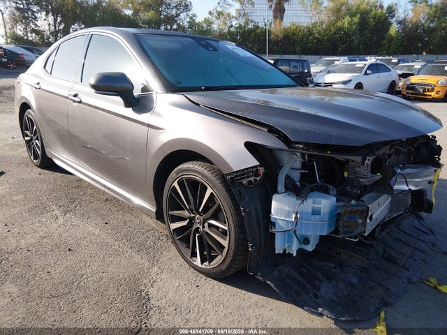 2019 TOYOTA CAMRY XSE