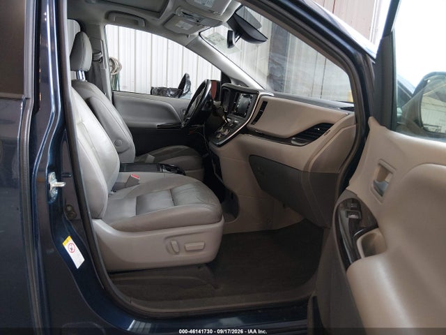 2019 TOYOTA SIENNA XLE 8 PASSENGER 5