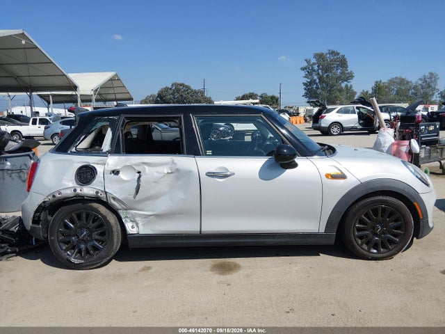 2017 MINI HARDTOP COOPER 12