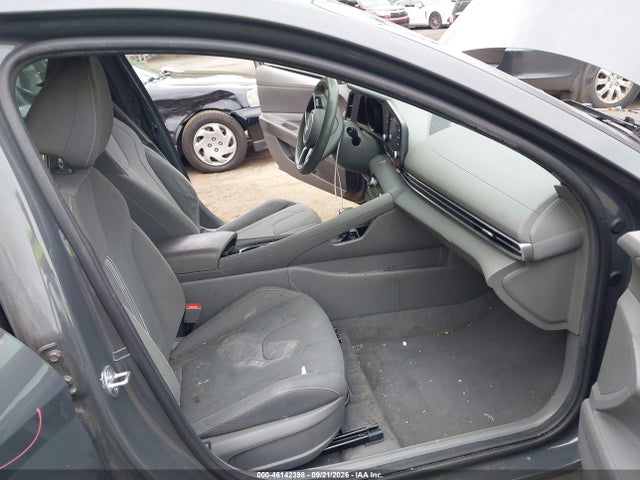 2023 HYUNDAI ELANTRA HYBRID BLUE 5