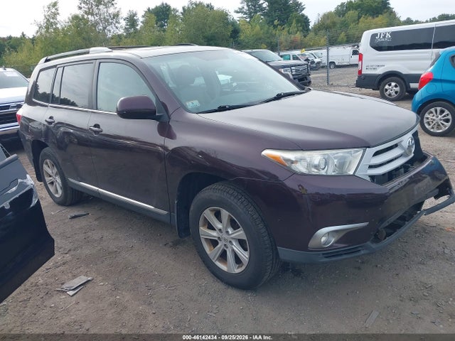 2012 TOYOTA HIGHLANDER SE V6