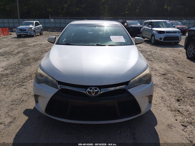 2017 TOYOTA CAMRY SE 12