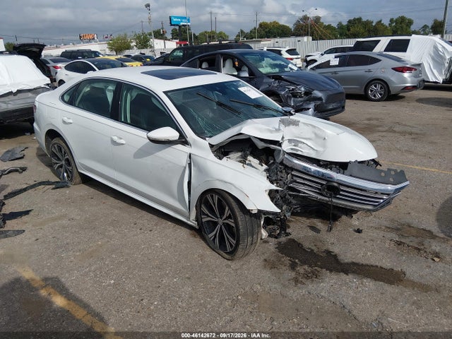 2021 VOLKSWAGEN PASSAT 2.0T SE