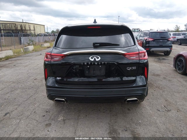 2021 INFINITI QX50 LUXE AWD 16