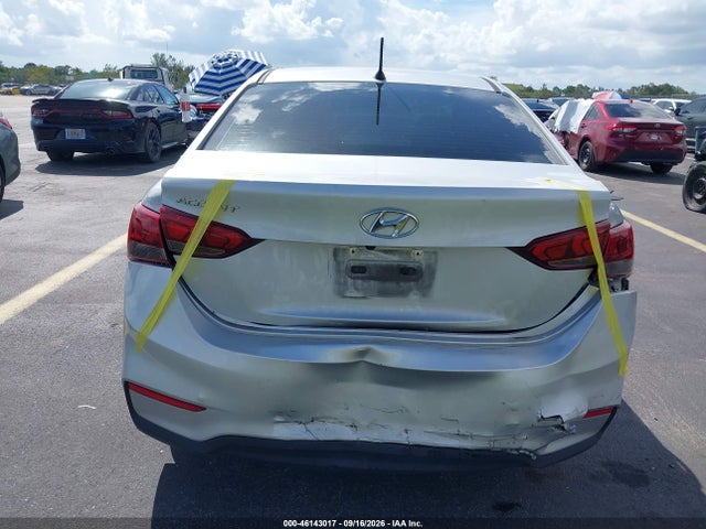 2021 HYUNDAI ACCENT SE 16