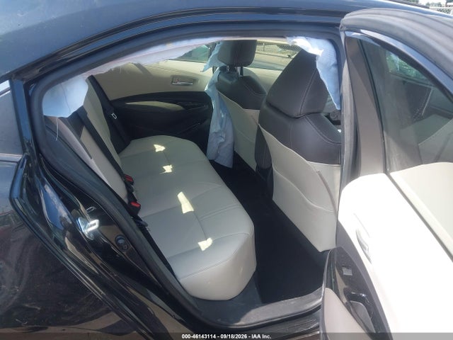 2020 TOYOTA COROLLA XLE 8