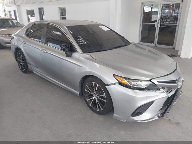 2018 TOYOTA CAMRY SE