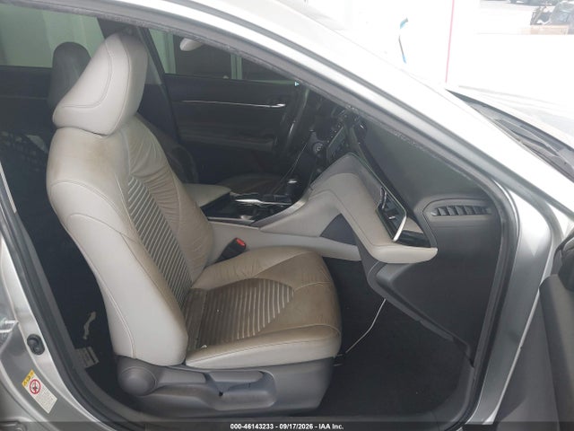2018 TOYOTA CAMRY SE 5