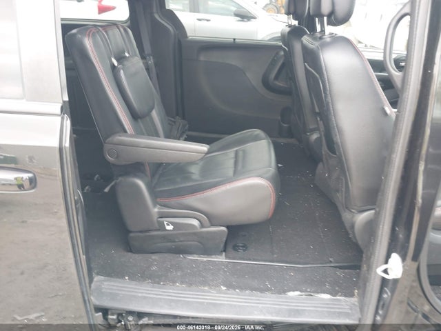 2018 DODGE GRAND CARAVAN GT 8