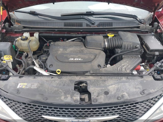 2017 CHRYSLER PACIFICA TOURING-L 10