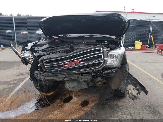2017 GMC YUKON XL SLT 6