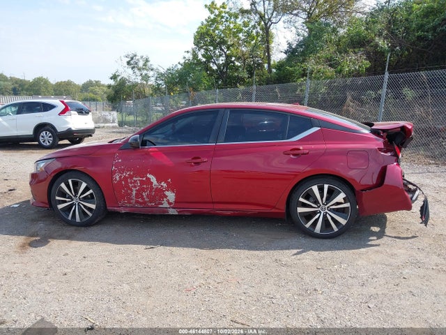 2021 NISSAN ALTIMA 14