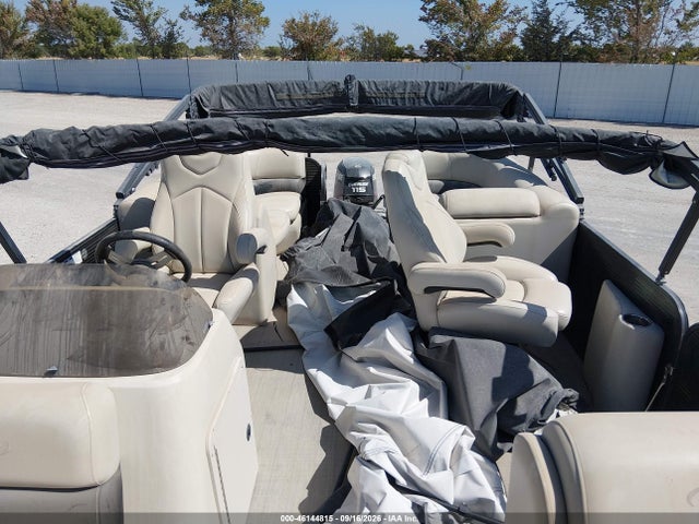 2019 MANITOU PONTOON 13