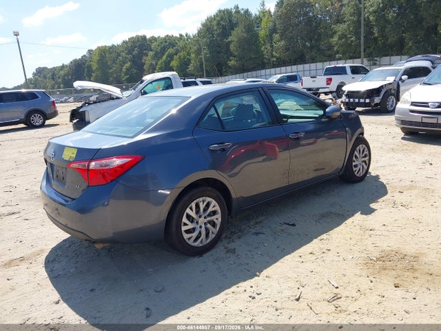 2018 TOYOTA COROLLA LE 4