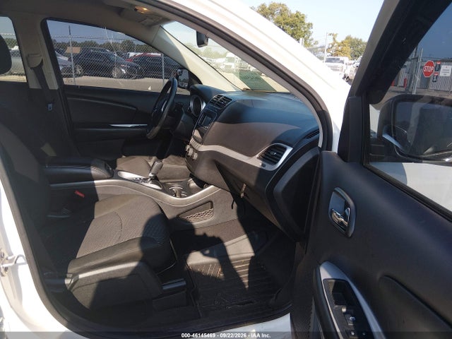 2019 DODGE JOURNEY SE 5