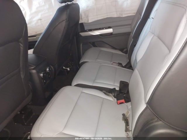 2021 FORD EXPLORER XLT 8