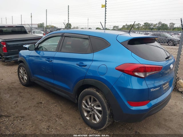 2017 HYUNDAI TUCSON SE 3