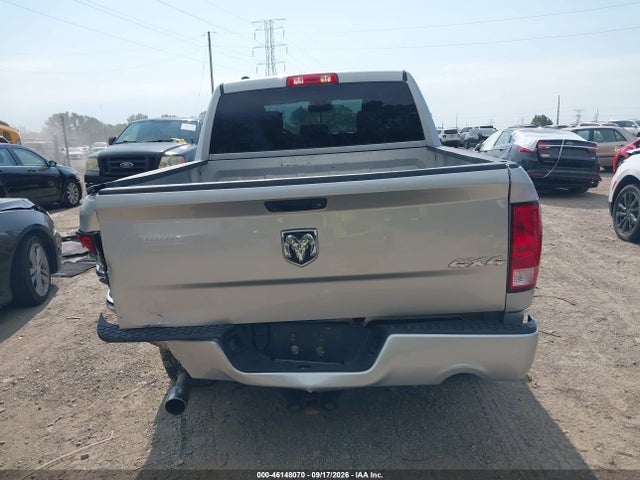 2018 RAM 1500 EXPRESS 4X4 5'7 BOX 16