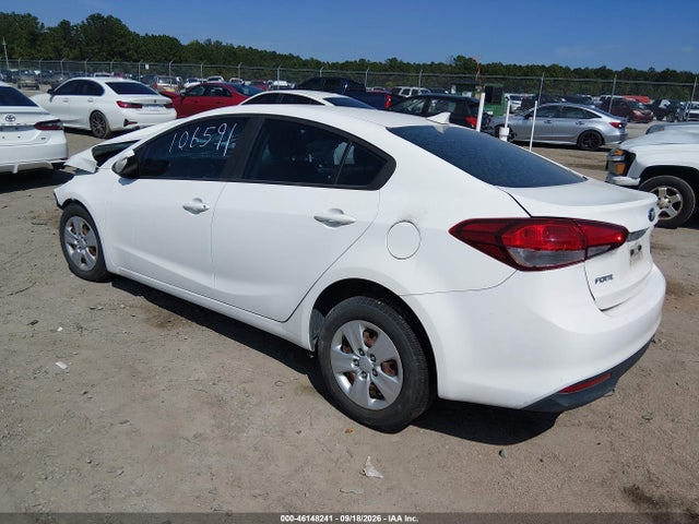 2017 KIA FORTE LX 3