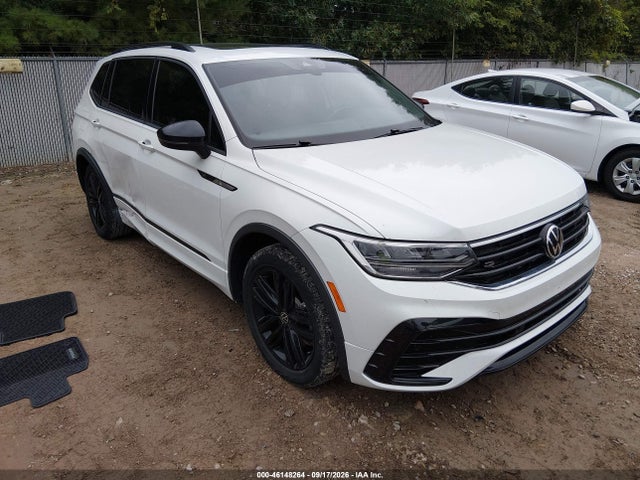 2022 Volkswagen Tiguan 2.0T SE R-Line Black