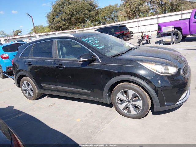 2018 KIA NIRO EX 14