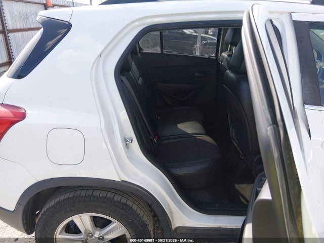 2018 CHEVROLET TRAX LT 8