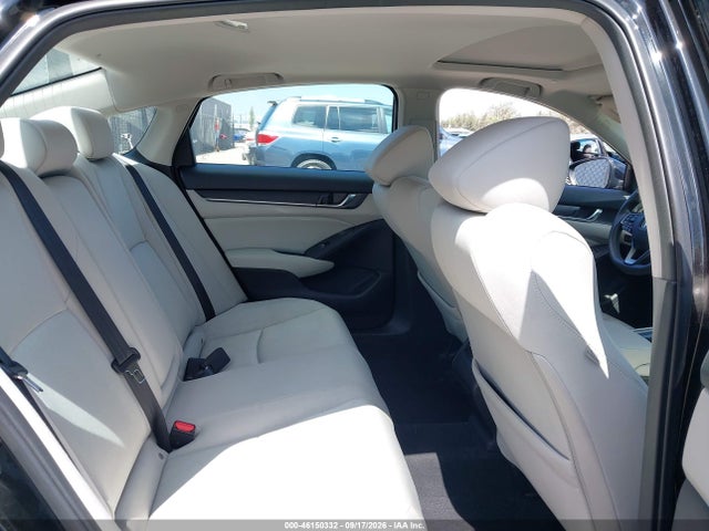 2018 HONDA ACCORD EX 8