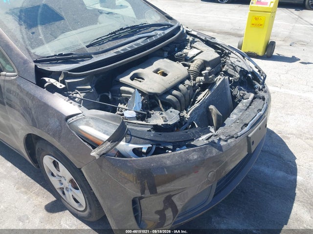 2017 KIA FORTE LX 19