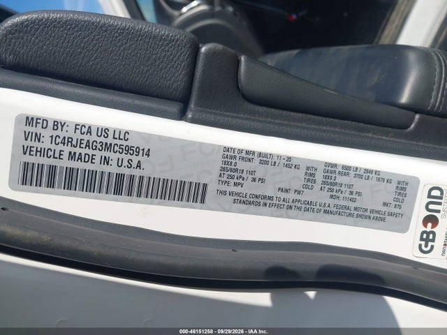 2021 JEEP GRAND CHEROKEE LAREDO E 9