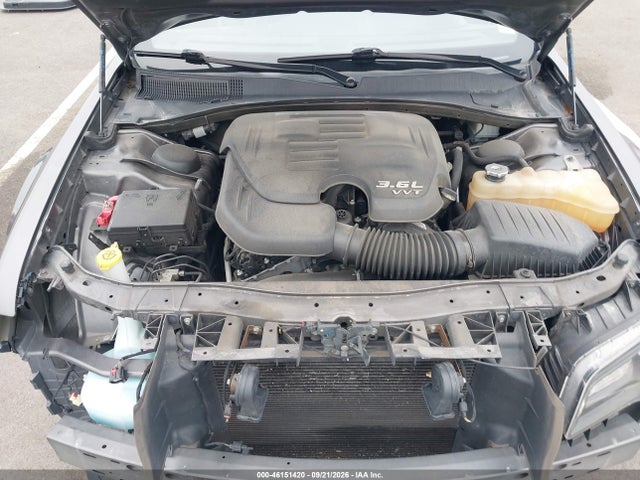 2022 CHRYSLER 300 S 10