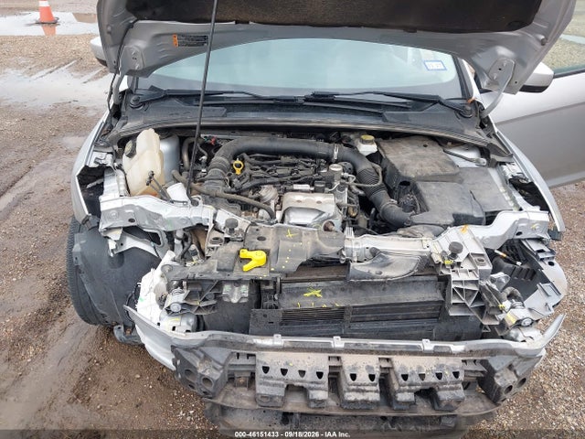 2018 FORD FOCUS SE 10