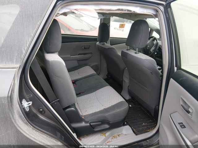 2017 TOYOTA PRIUS V TWO 8