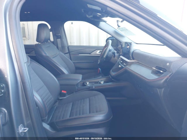 2025 FORD EXPLORER ST-LINE 5