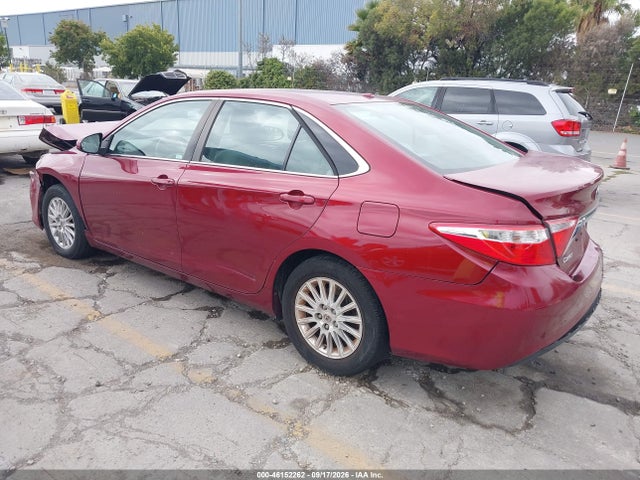 2017 TOYOTA CAMRY LE 3
