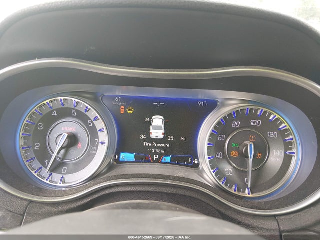 2017 CHRYSLER 300C AWD 7