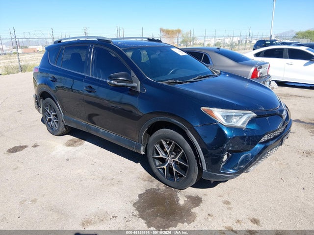 2017 TOYOTA RAV4 SE