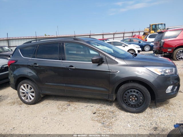2019 FORD ESCAPE SEL 14