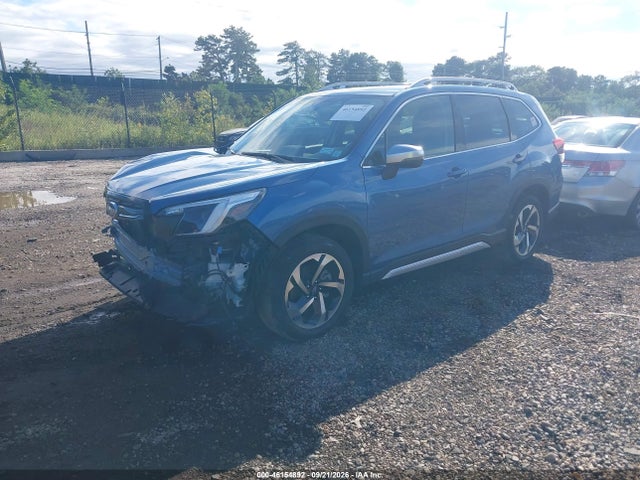 2023 SUBARU FORESTER TOURING 2