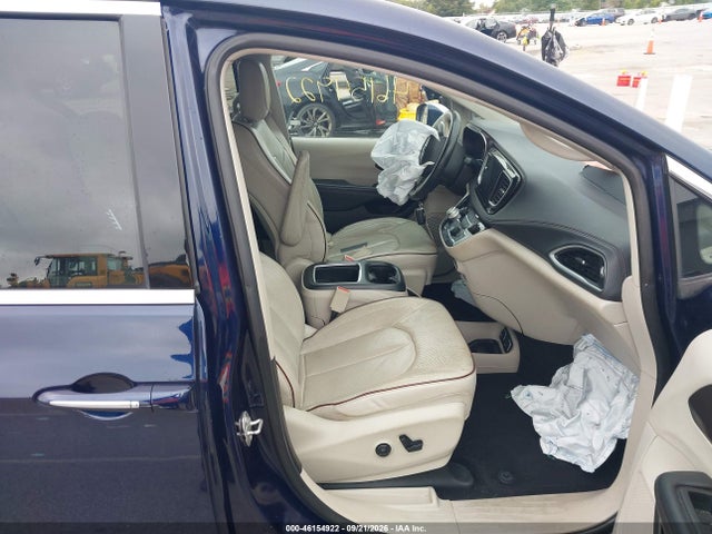 2017 CHRYSLER PACIFICA LIMITED 5