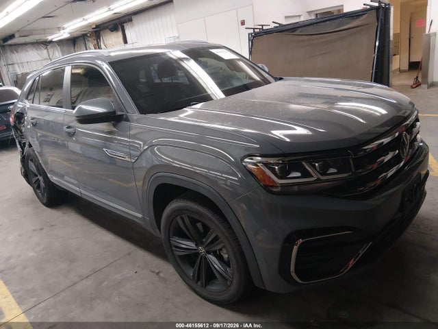 2021 Volkswagen Atlas Cross Sport 3.6L V6 SE W/Technology R-Line