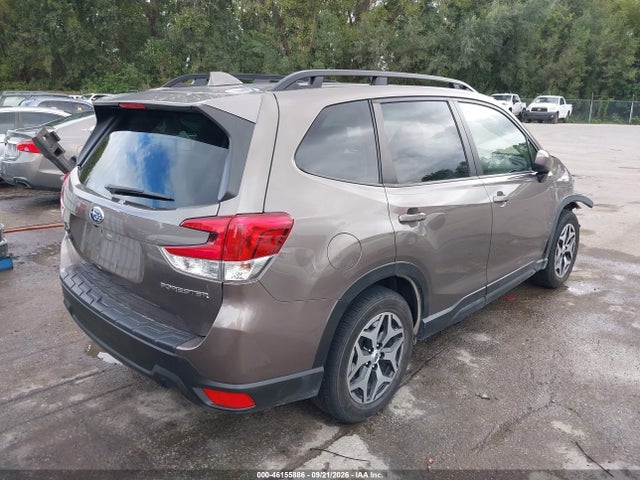 2023 SUBARU FORESTER PREMIUM 4