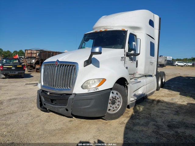 2019 INTERNATIONAL LT 2